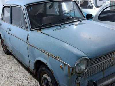 La Fiat 1100 R celeste del 1966 ereditata da uno zio